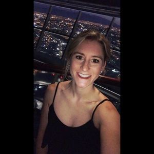 Meet your Posher, Katelyn